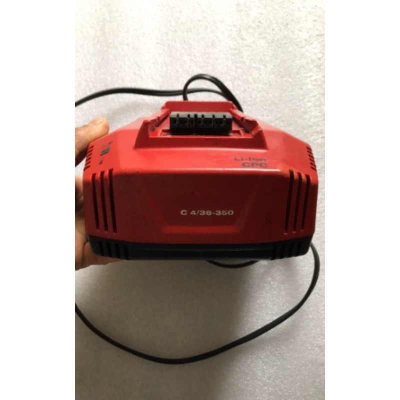 Power Tools Voltage - Многовольтовая быстрая зарядная станция C 4/36-350,